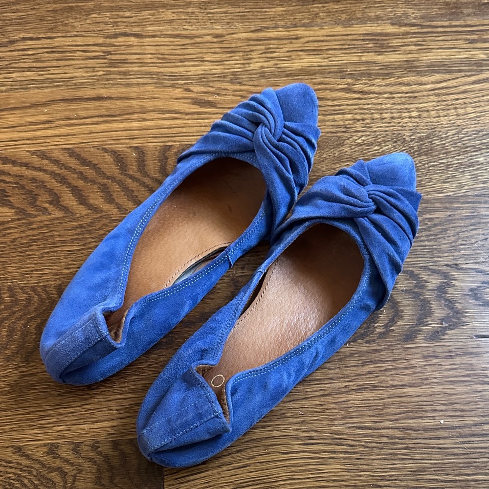 Aldo Blue Suede Knot-Front Ballet Flats